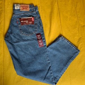 Levi’s relaxed fit 550
